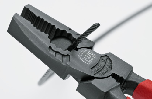 Пассатижи комбинированные силовые CombiBolt NWS фото 5